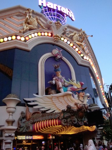 Harrahs Las Vegas casino entrance